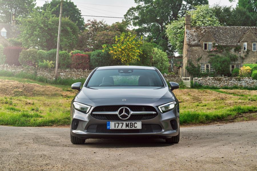  Mercedes-Benz A200 Sport (W177) 2018 года  (UK) (фото 30 из 40)